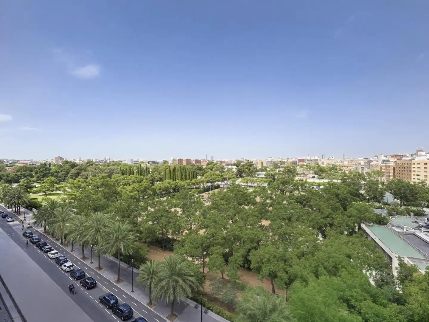 Vista exterior de Pis en venda en Valencia amb Aire condicionat, Terrassa i Balcó