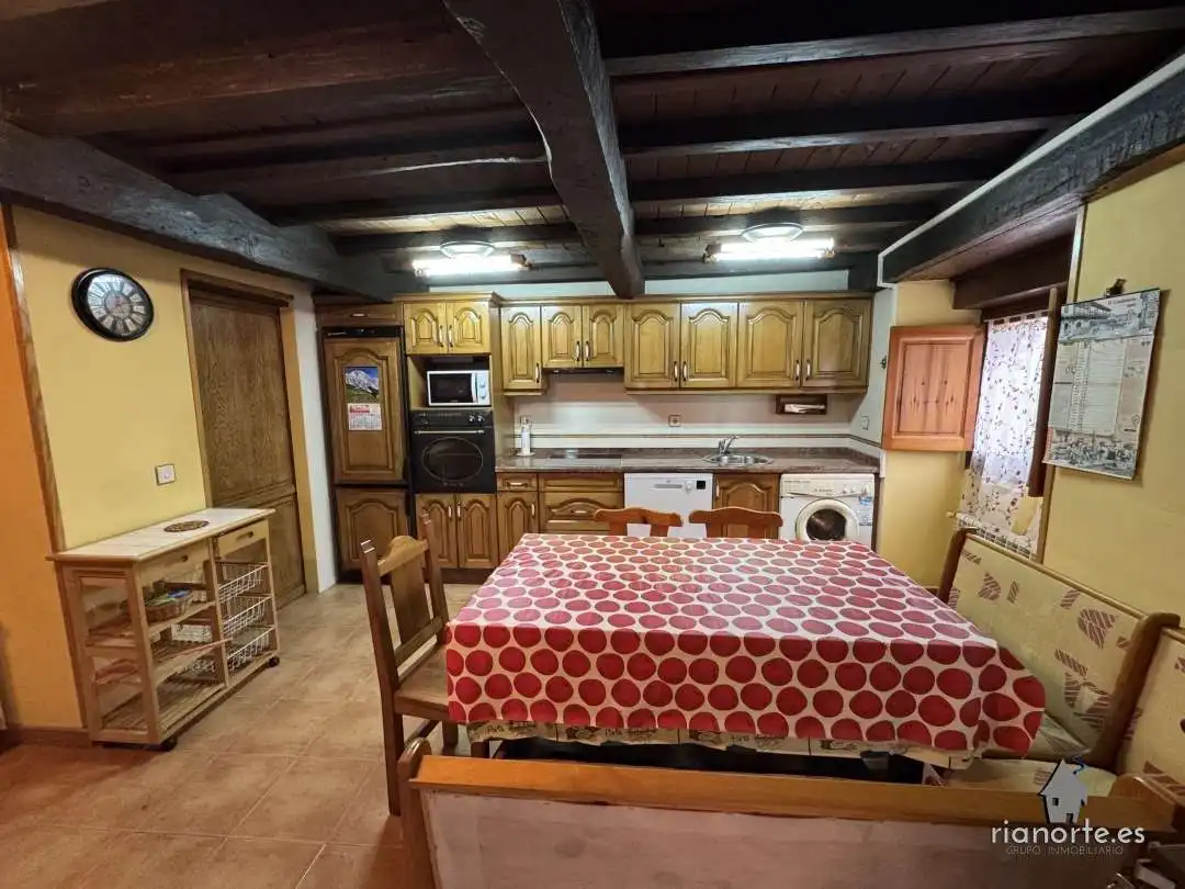 Kitchen of Houses for sale in Peñamellera Alta  with Heating