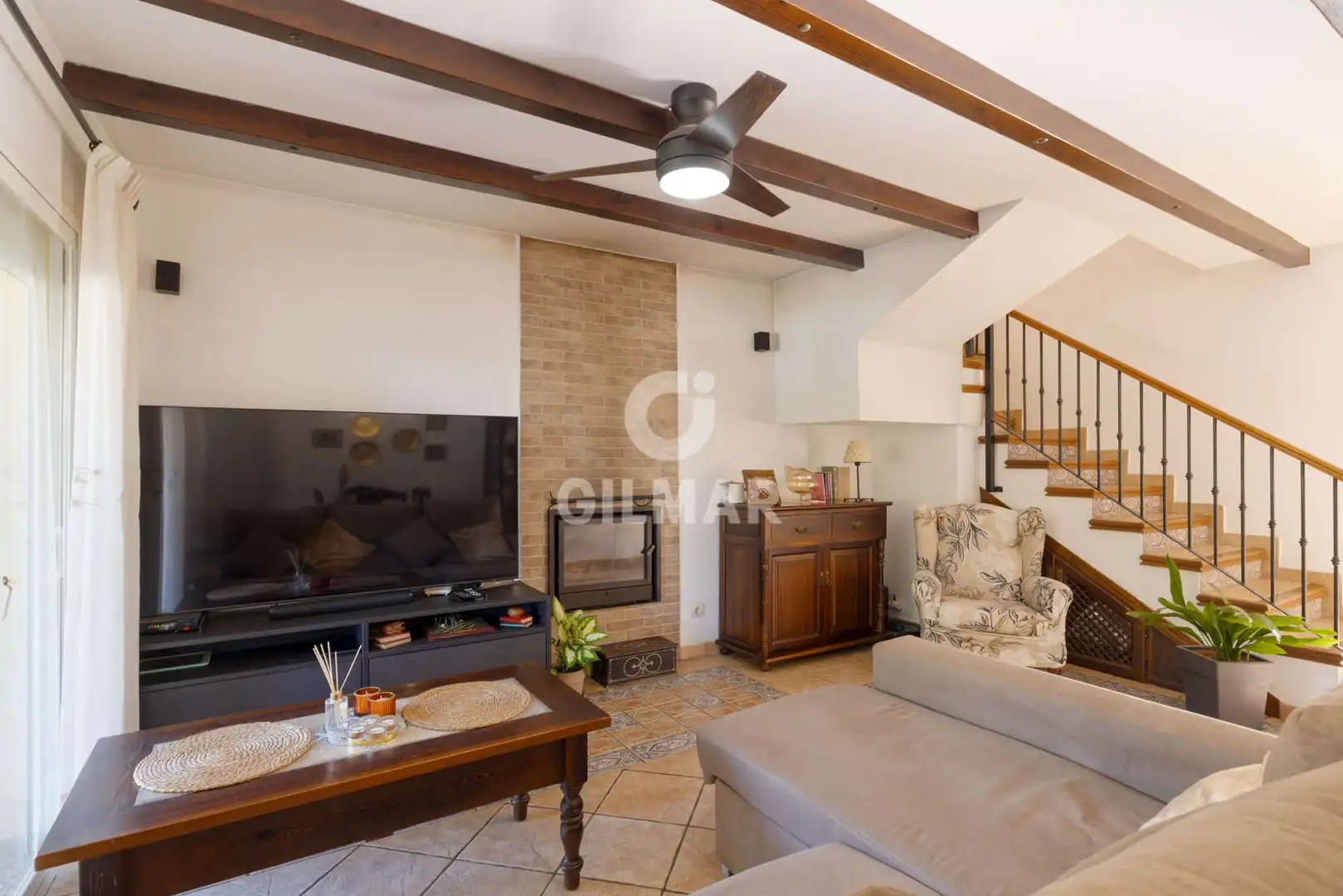 Living room of Detached homes for sale in Estepona  with Private garden and Swimming Pool
