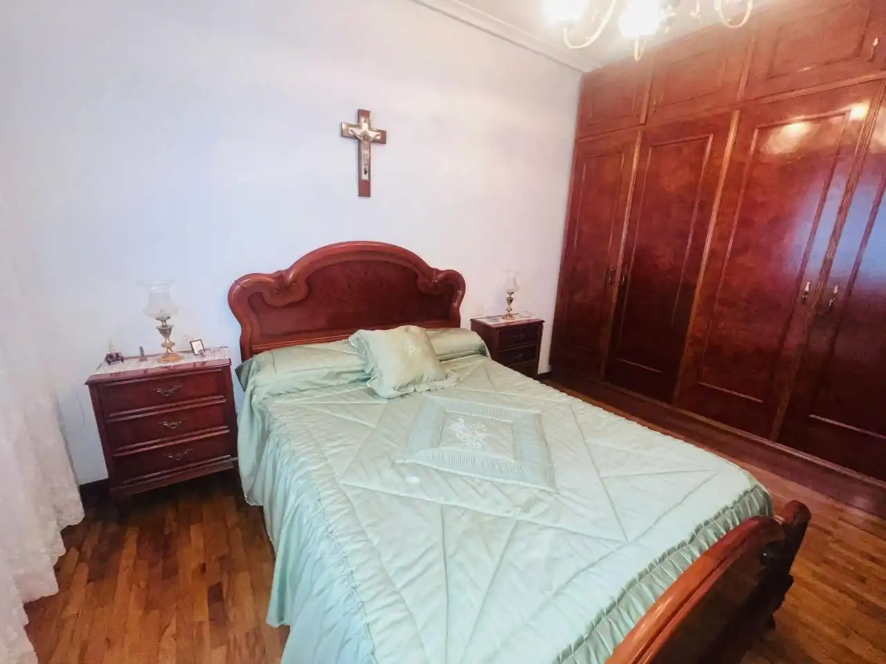 Bedroom of Houses for sale in Ourense Capital   with Heating, Terrace and Furnished