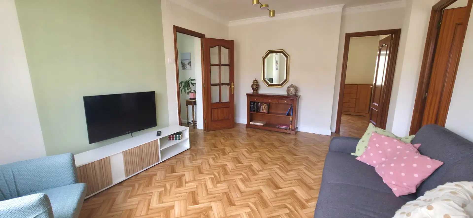 Sala d'estar de Pis en venda en Ferrol amb Calefacció, Moblat i Forn
