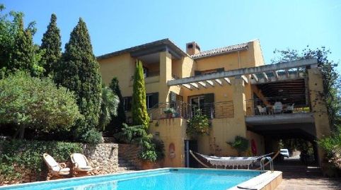 Chalet en venta en Borriol, 5 dormitorios.