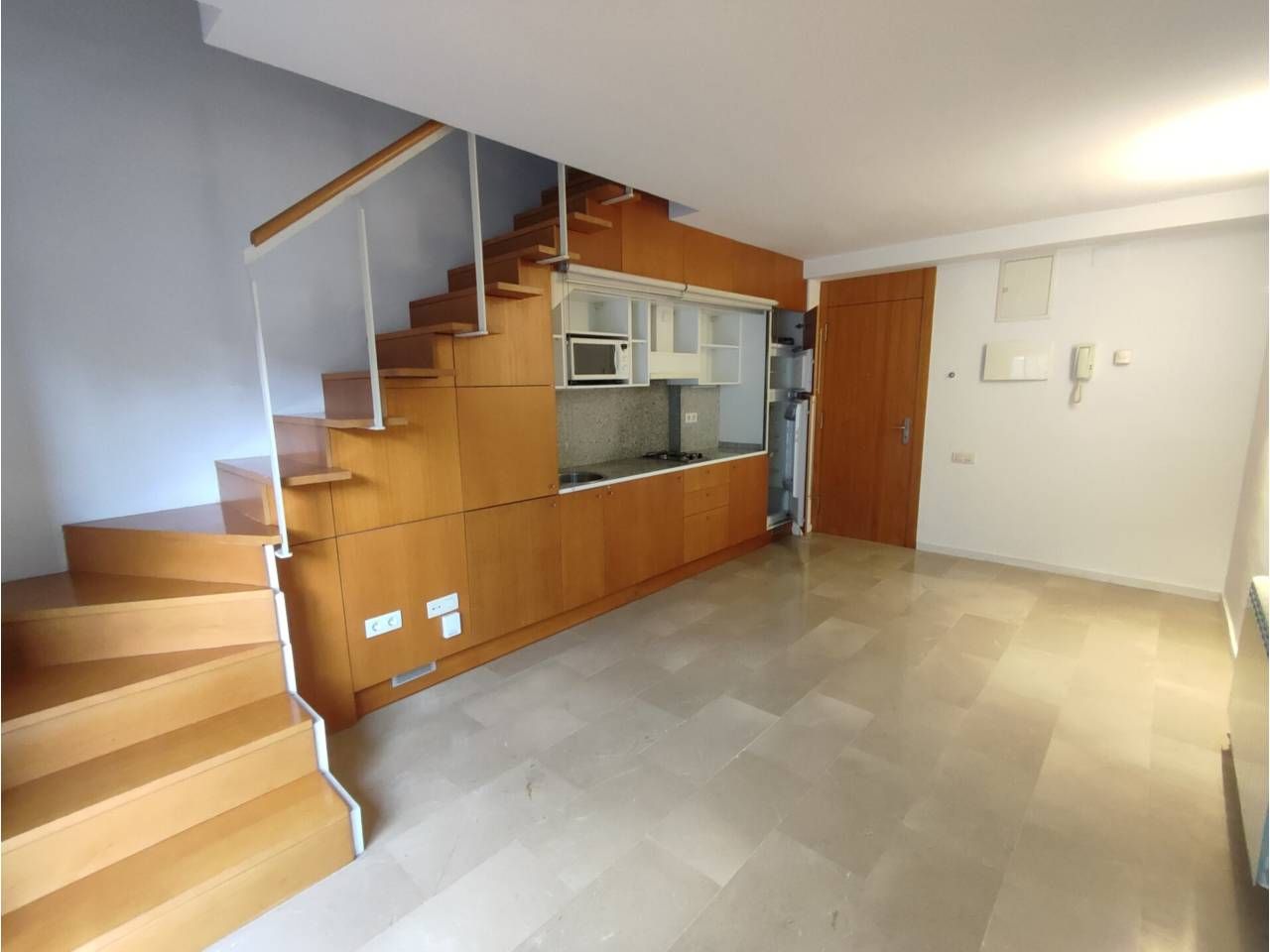 Cuina de Dúplex de lloguer en Terrassa amb Calefacció