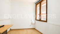 Bedroom of Office for sale in  Barcelona Capital