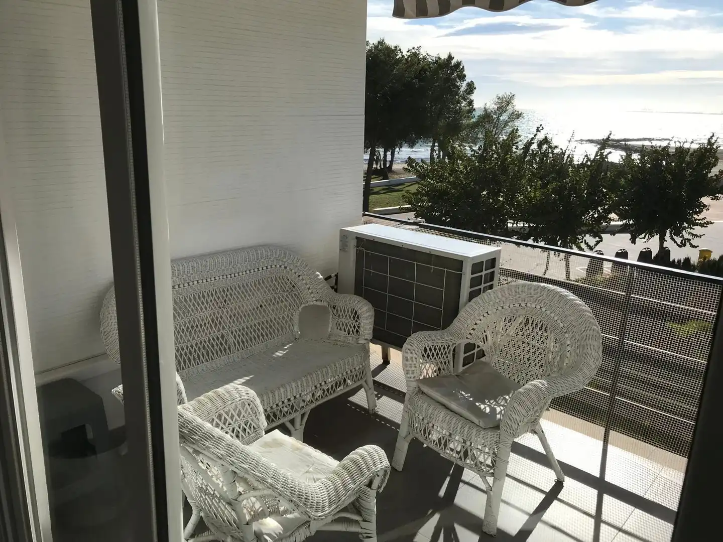 Terrassa de Apartament en venda en Benicasim / Benicàssim amb Parquet, Moblat i Rentadora