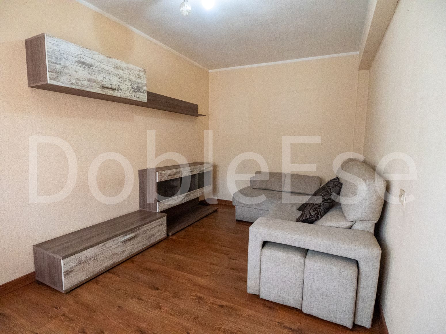 Living room of Flat for sale in Gijón   with Heating, Furnished and Balcony