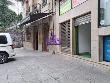Local comercial en venta en A Pobra do Caramiñal