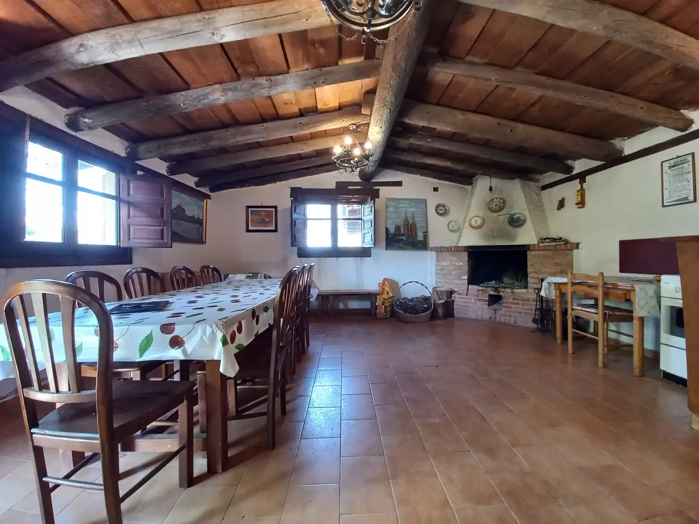 Comedor de Finca rústica en venta en Cayuela con Jardín privado