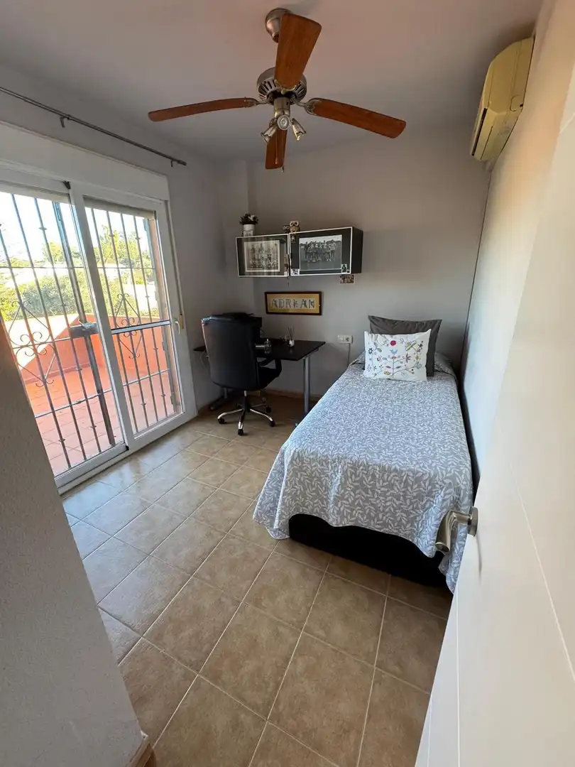Bedroom of Houses for sale in Chiclana de la Frontera  with Private garden