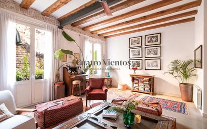 Living room of Flat for sale in  Barcelona Capital  with Air Conditioner and Balcony