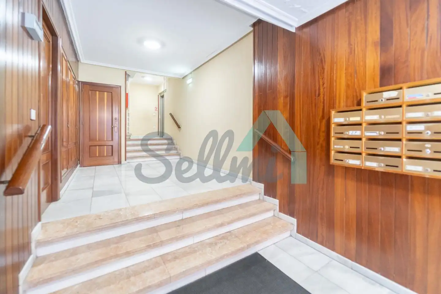 Piso en venta en Oviedo  con Calefacción, Parquet y Trastero