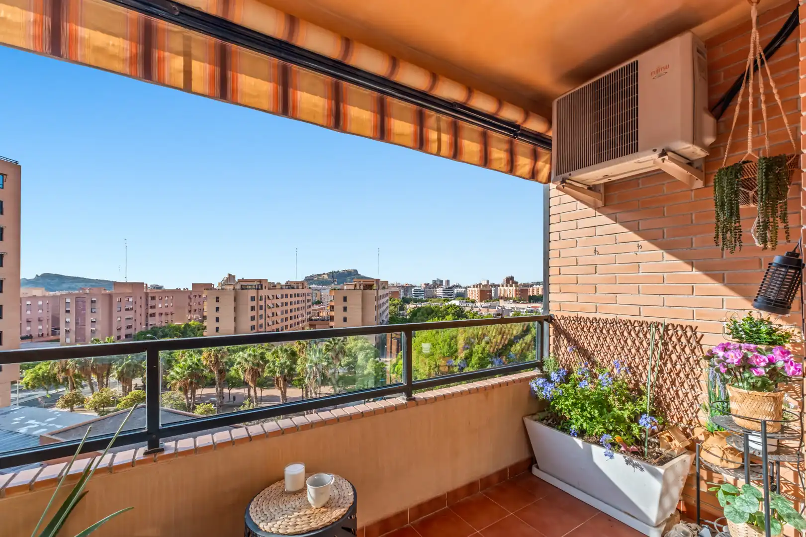 Flat with pool for sale in Avenida Juan Sanchis Candela, imagen 5