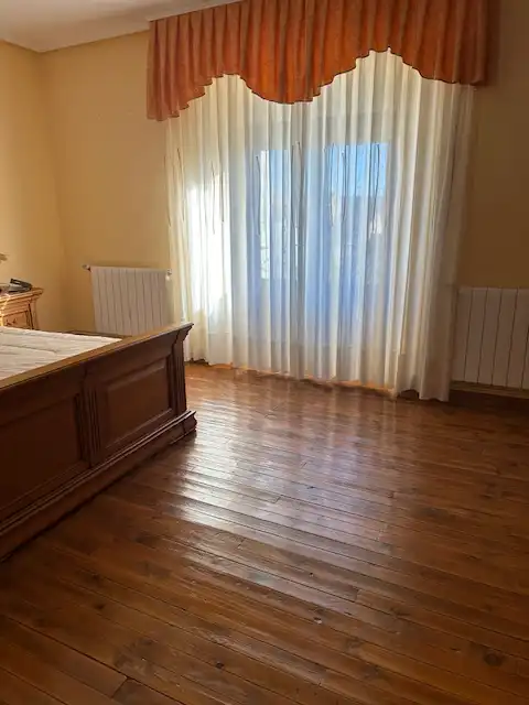 Habitación de Casa o chalet en venta en Villalobos con Calefacción, Terraza y Trastero