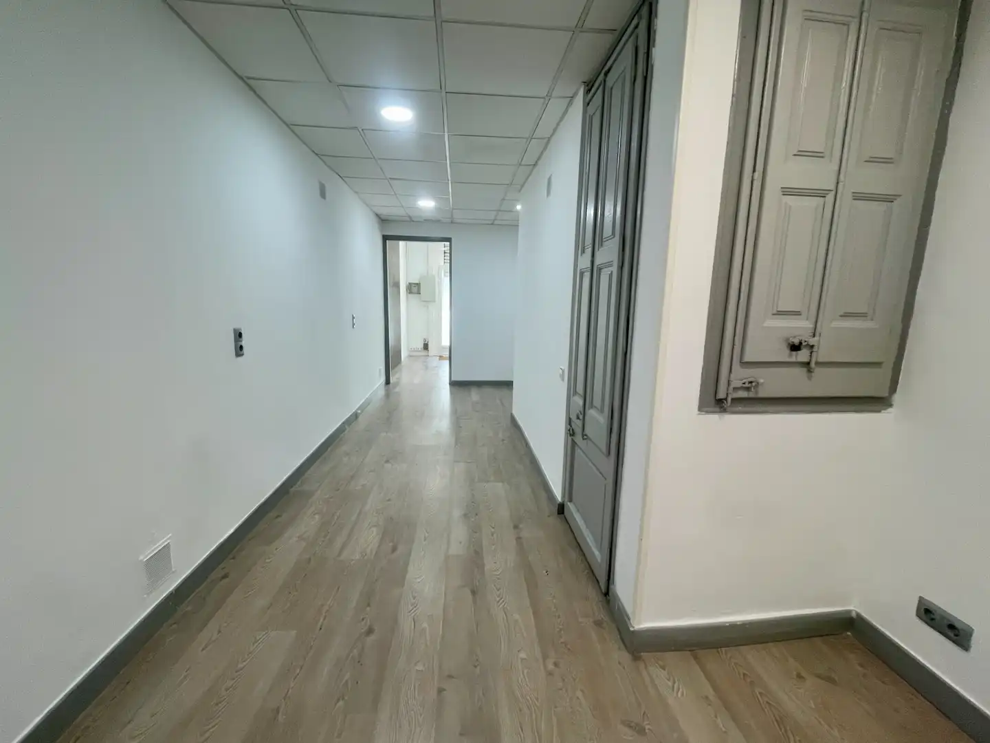 Local comercial de lloguer a Calle de Mallorca, imagen 3