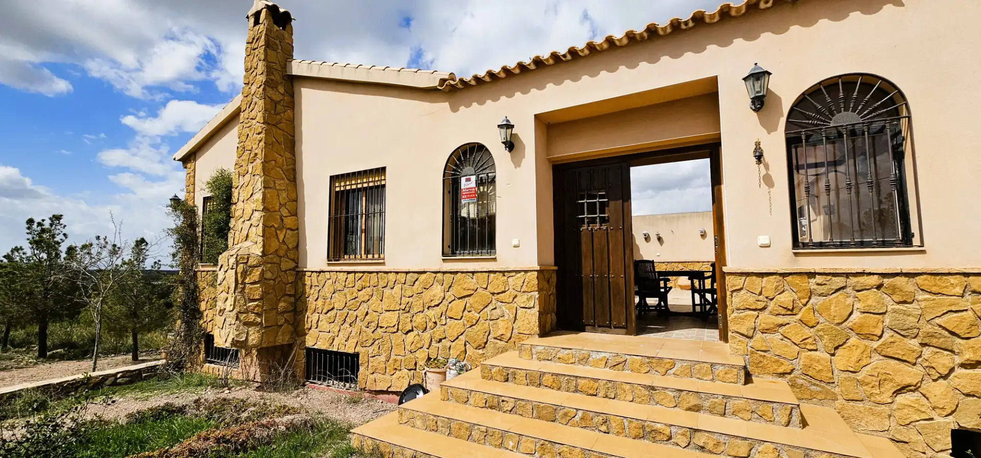 Vista exterior de Casa o xalet en venda en Aledo amb Jardí privat, Terrassa i Traster