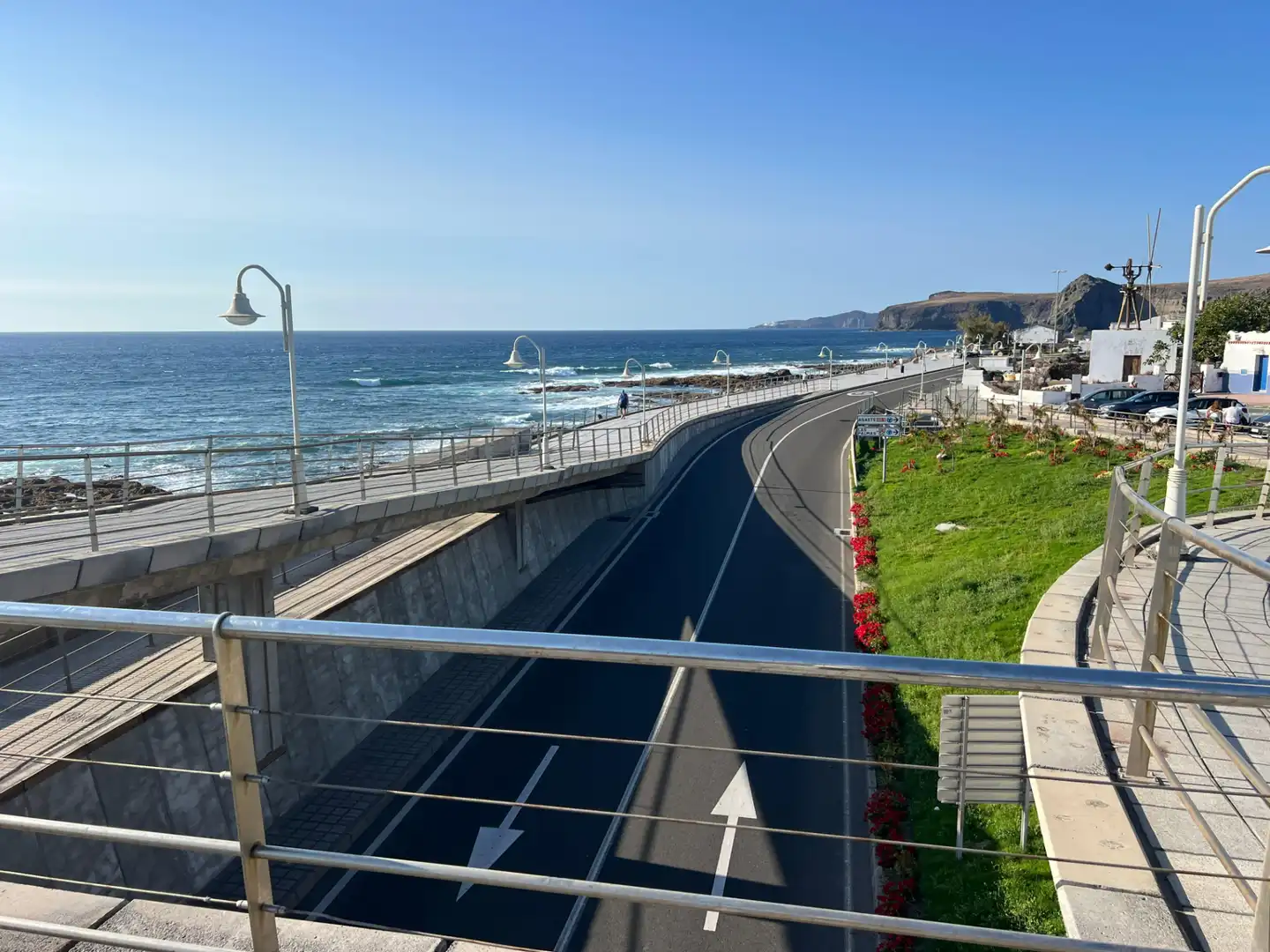 Vista exterior de Casa adosada en venta en Agaete con Jardín privado, Terraza y Amueblado
