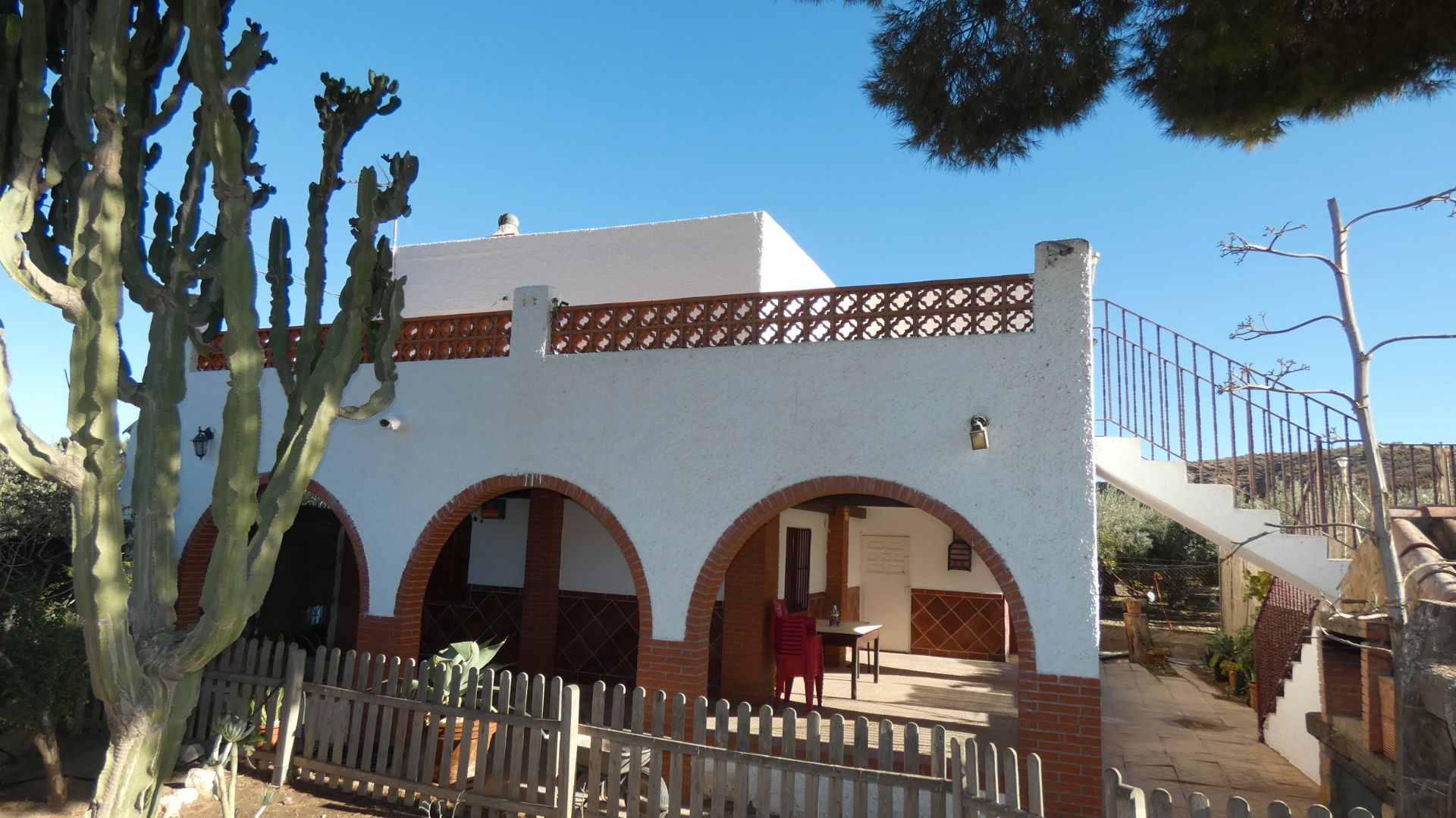 Vista exterior de Finca rústica en venda en Pechina amb Moblat, Forn i Rentadora