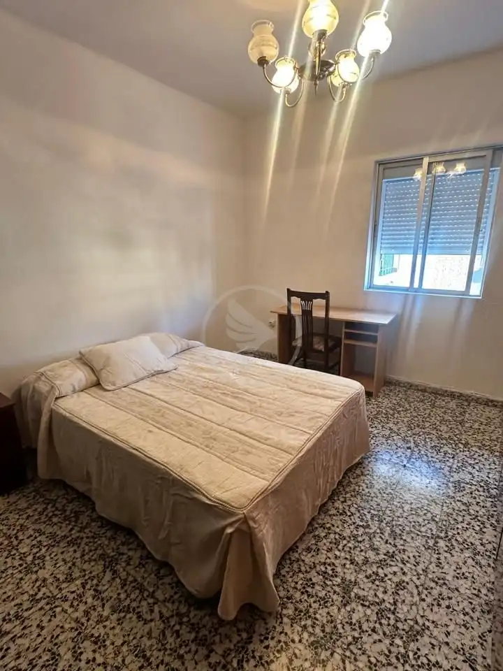 Bedroom of Flat for rent in Linares  with Air Conditioner, Terrace and Furnished