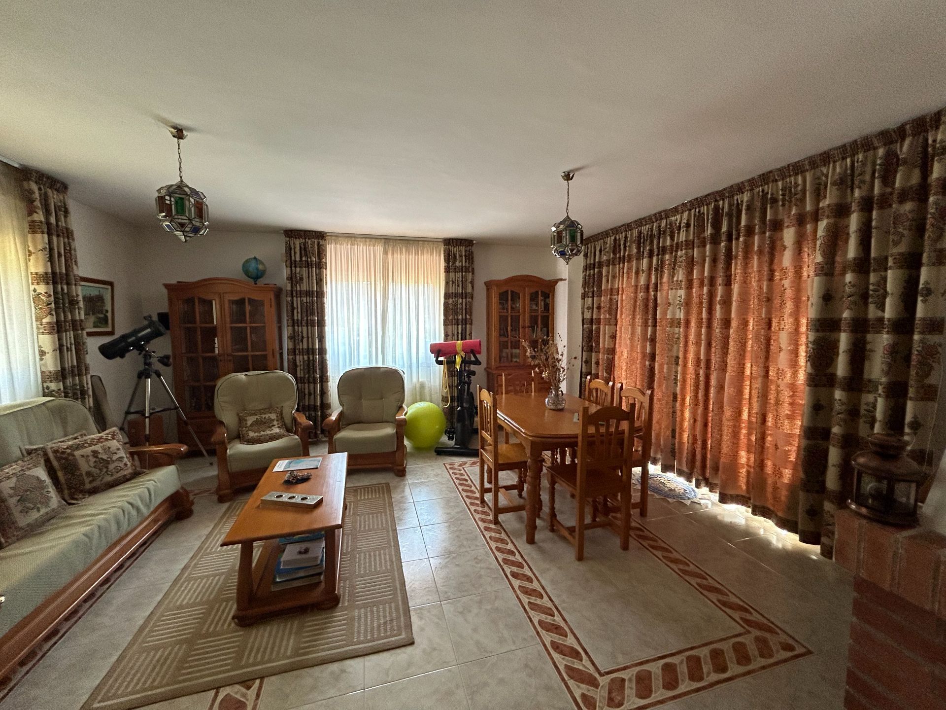 Living room of House or chalet for sale in Esparreguera  with Air Conditioner, Heating and Private garden