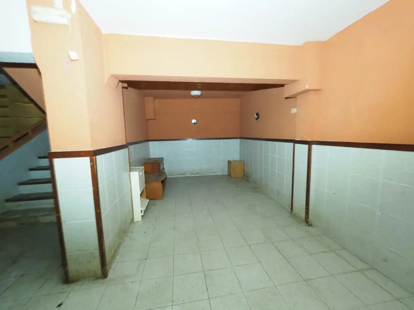 Business premises for sale in Instituts, imagen 3