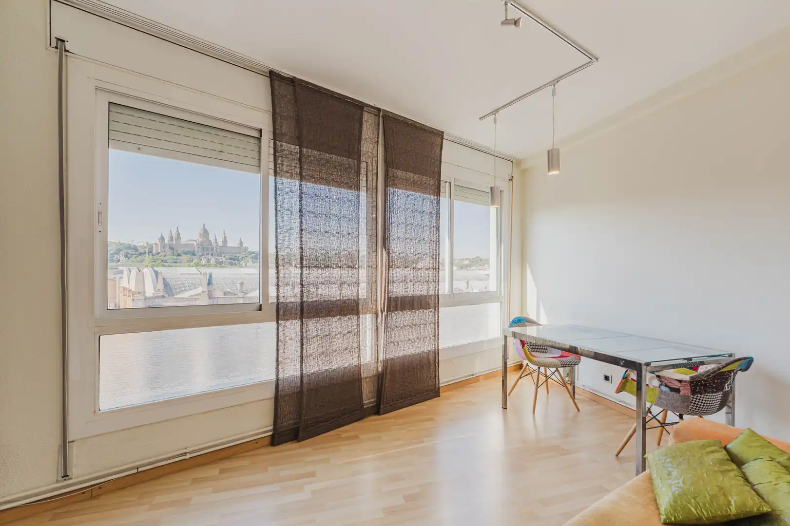 Bedroom of Flat for sale in Barcelona  with Air Conditioner, Heating and Parquet flooring
