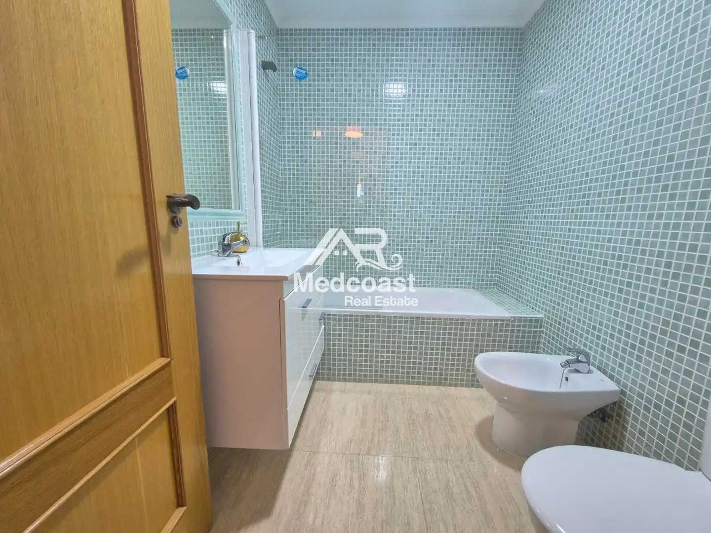 Badezimmer von Wohnung zum Verkauf in Pulpí mit Klimaanlage, Terrasse und Schwimmbad