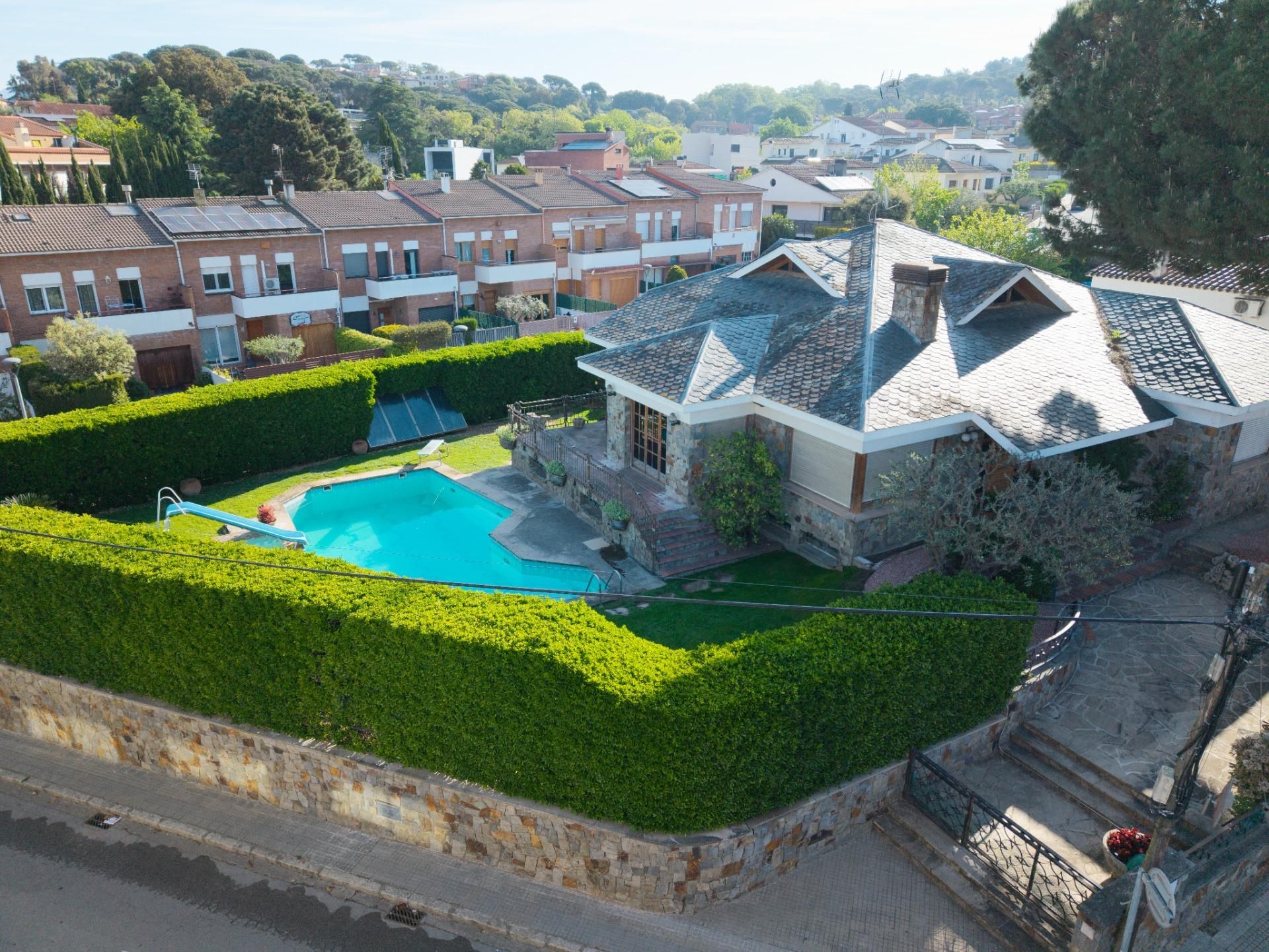 Piscina de Casa o chalet en venta en La Roca del Vallès con Jardín privado, Terraza y Piscina