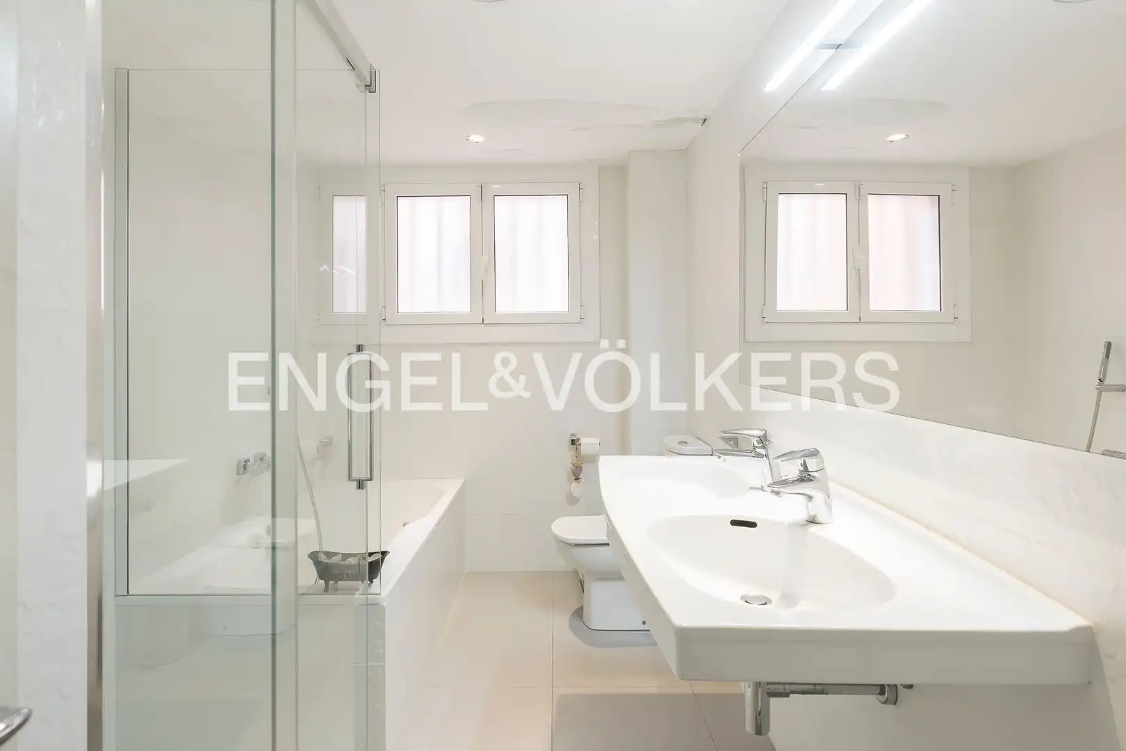 Wohnung mit Aufzug zum Verkauf in Carrer de les Tres Torres, imagen 37