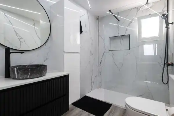 Bathroom of Flat for sale in Las Palmas de Gran Canaria  with Storage room and Furnished