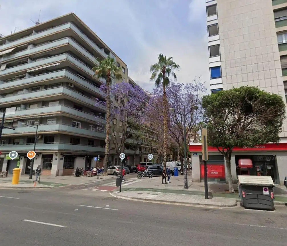 Flat with lift for sale in Calle ANTONIO SUAREZ