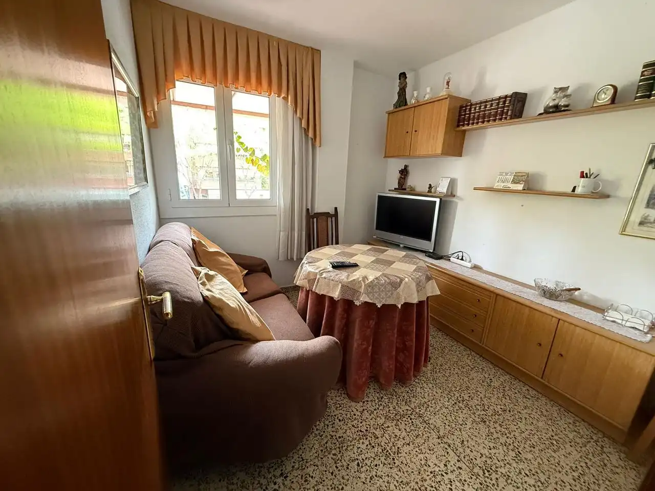 Living room of Flat for sale in Cornellà de Llobregat