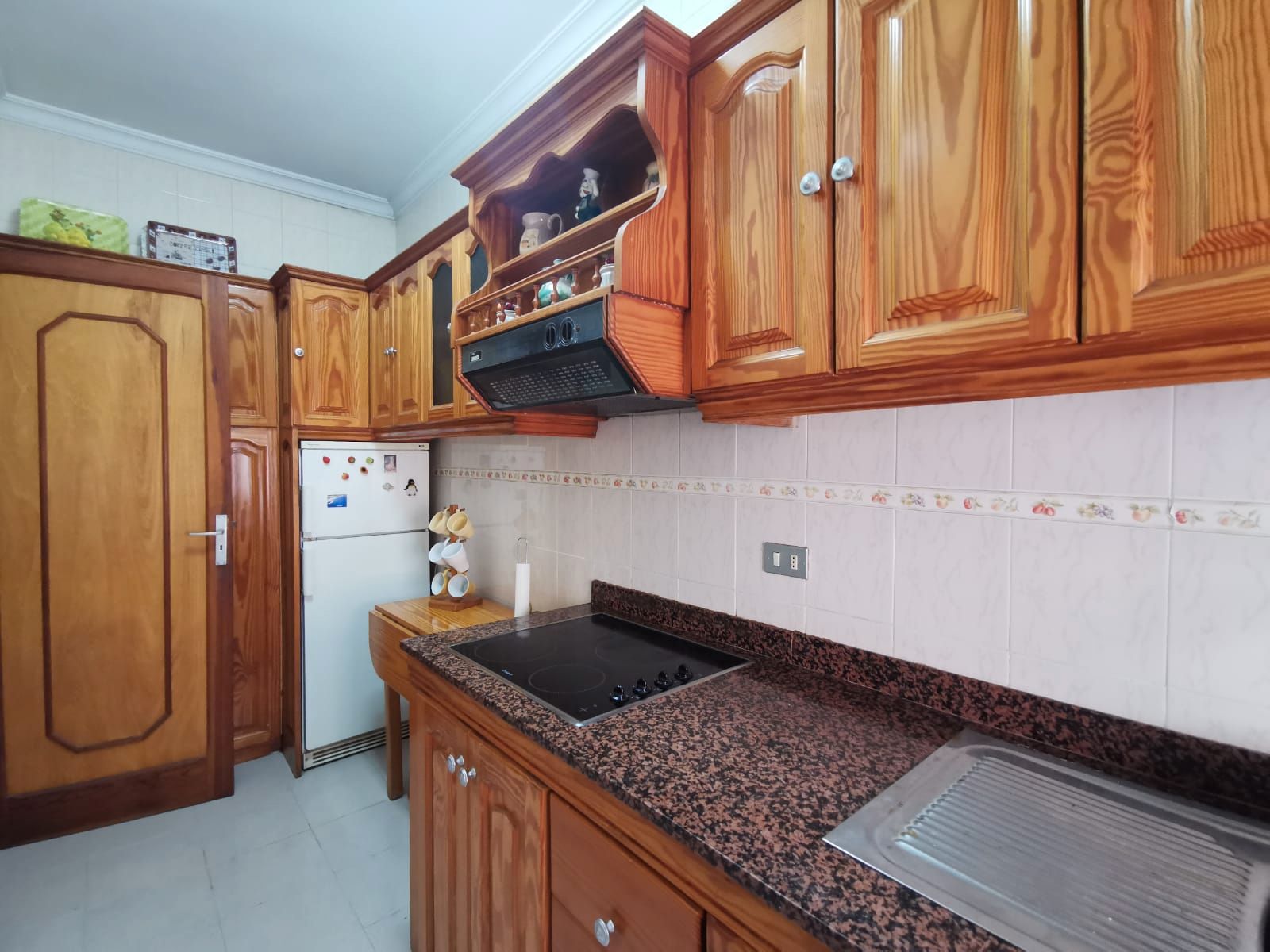 Flat for sale in Calle Don Pío Coronado, Schamann - Rehoyas, Ciudad Alta