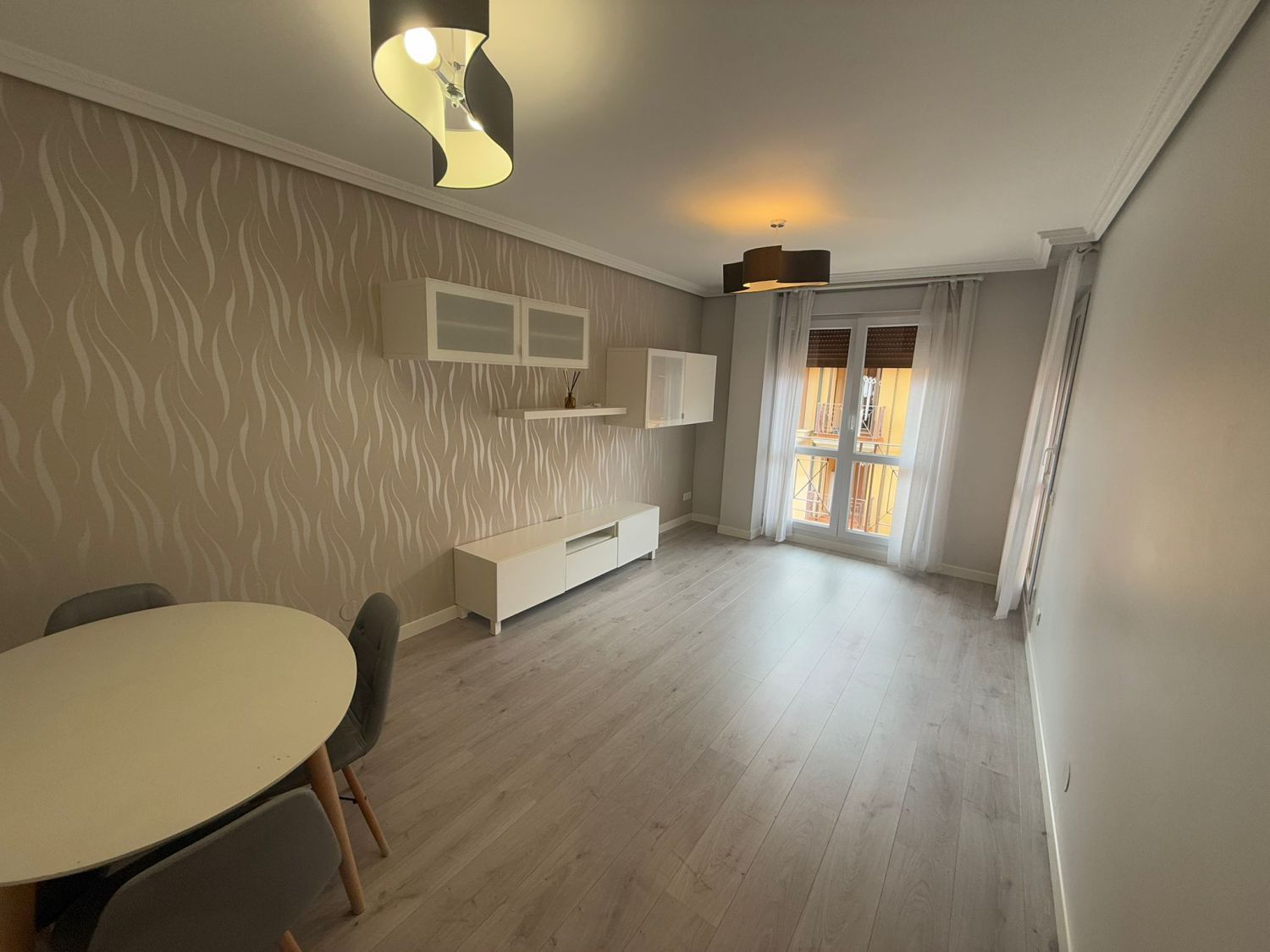 Wohnzimmer von Wohnung zum verkauf in Noja mit Heizung, Terrasse und Abstellraum