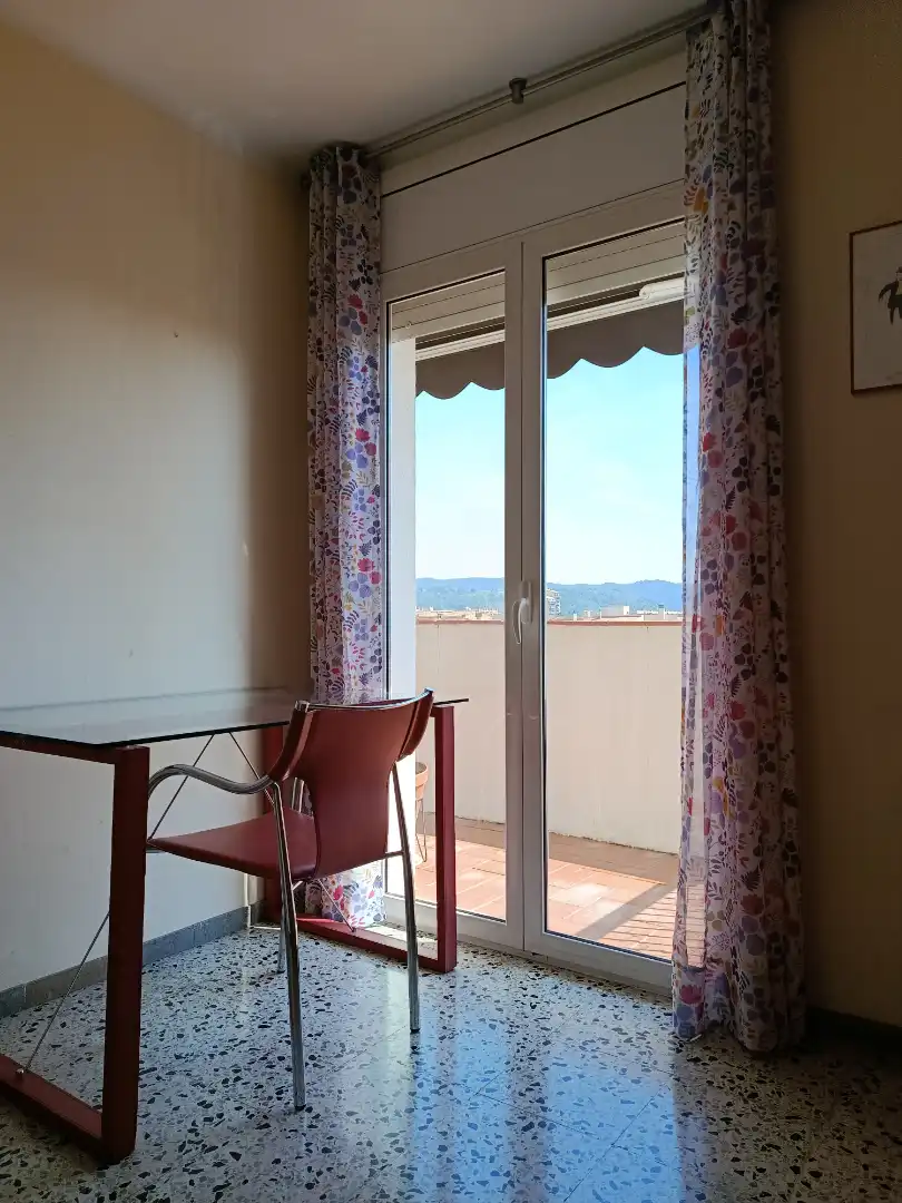 Habitación de Piso en venta en Girona con Aire acondicionado, Calefacción y Jardín privado