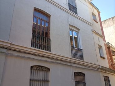 Attico con balcone in vendita a Calle José Gimeno Agius 7