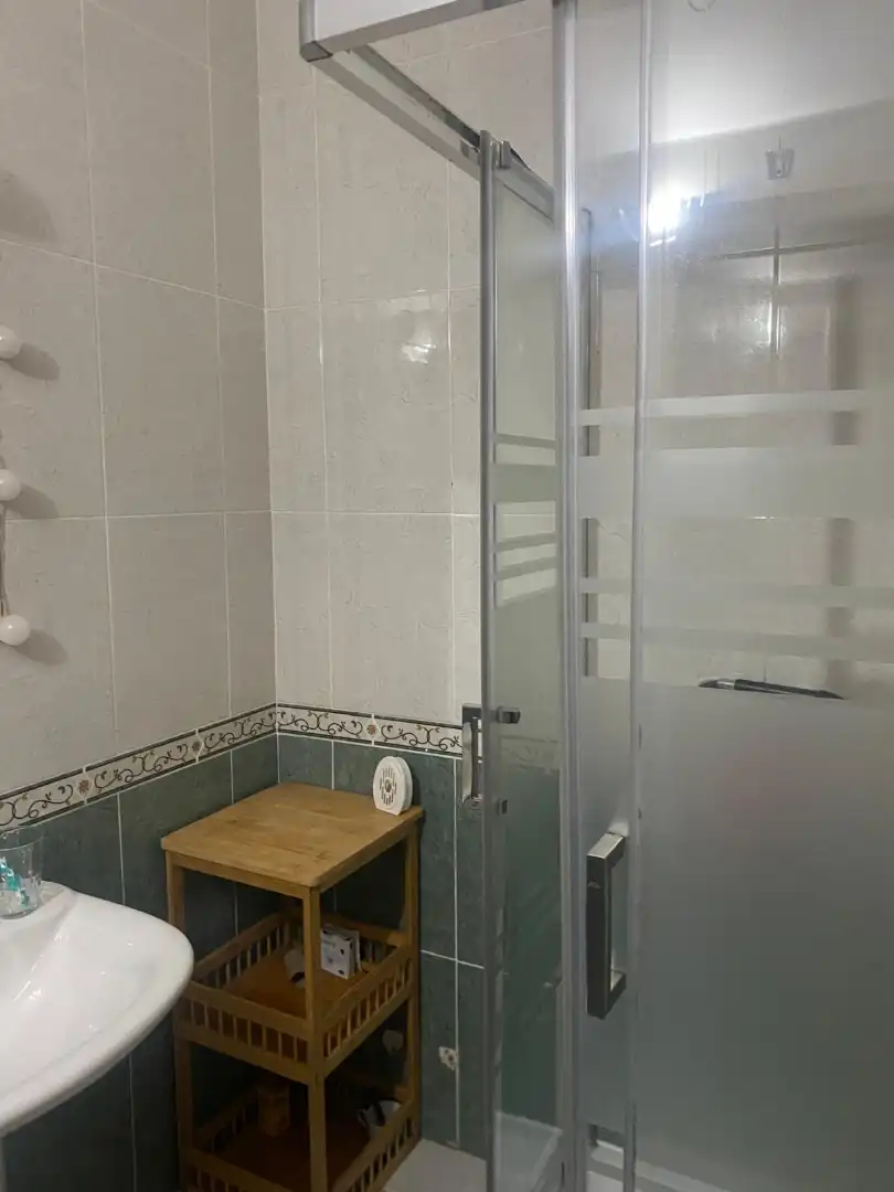Baño de Ático en venta en Medina de Rioseco con Calefacción, Terraza y Amueblado