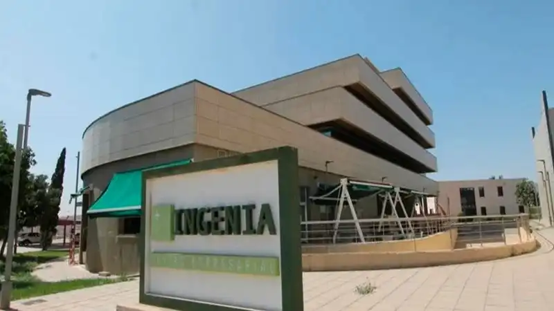 Außenansicht von Gebäude zum Verkauf in Fuente Álamo de Murcia