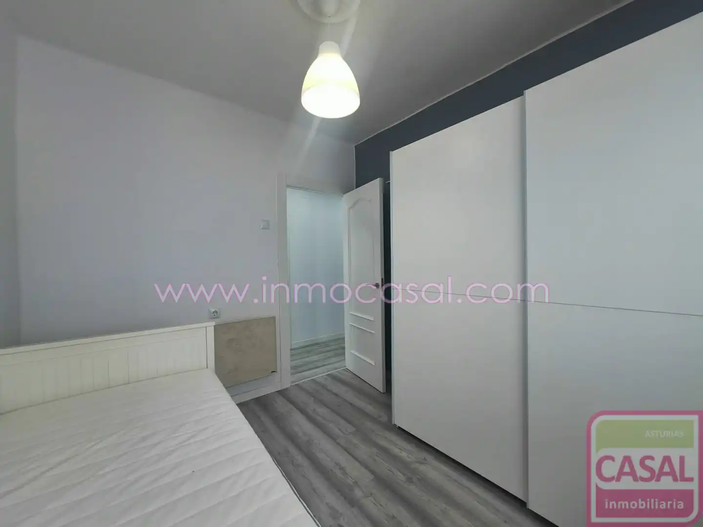 Habitación de Piso de alquiler en Mieres (Asturias) con Calefacción y Amueblado