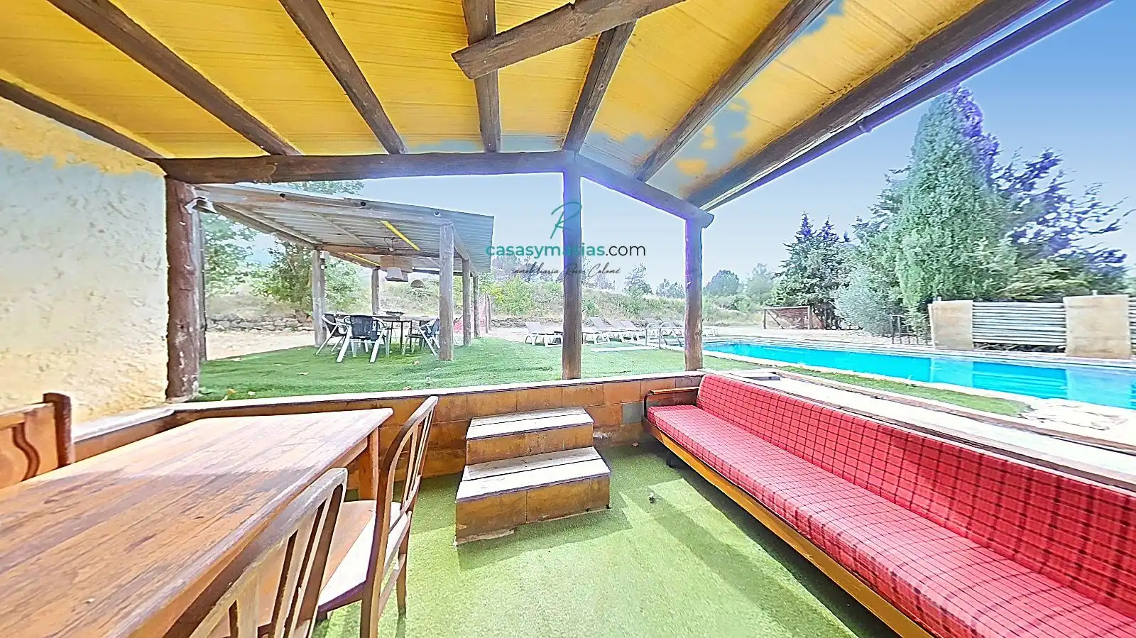 Terrassa de Finca rústica en venda en Sant Martí Sarroca amb Calefacció, Jardí privat i Parquet