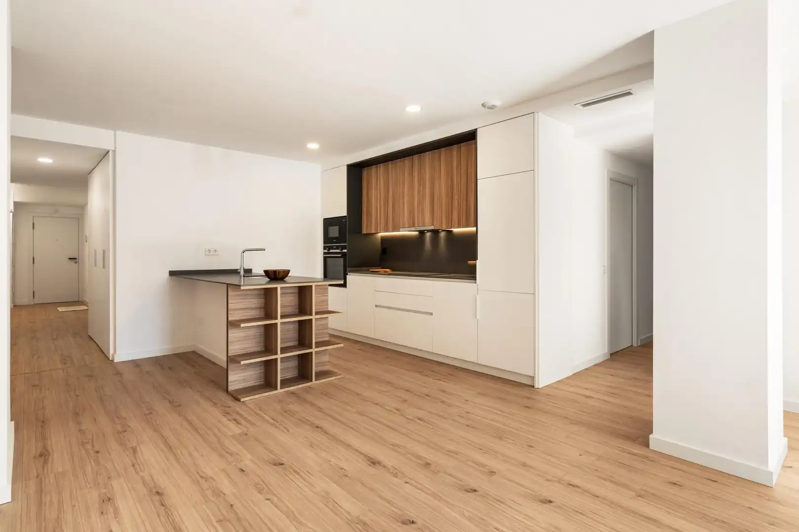 Küche von Wohnung zum Verkauf in Badalona mit Klimaanlage, Parkett und Abstellraum