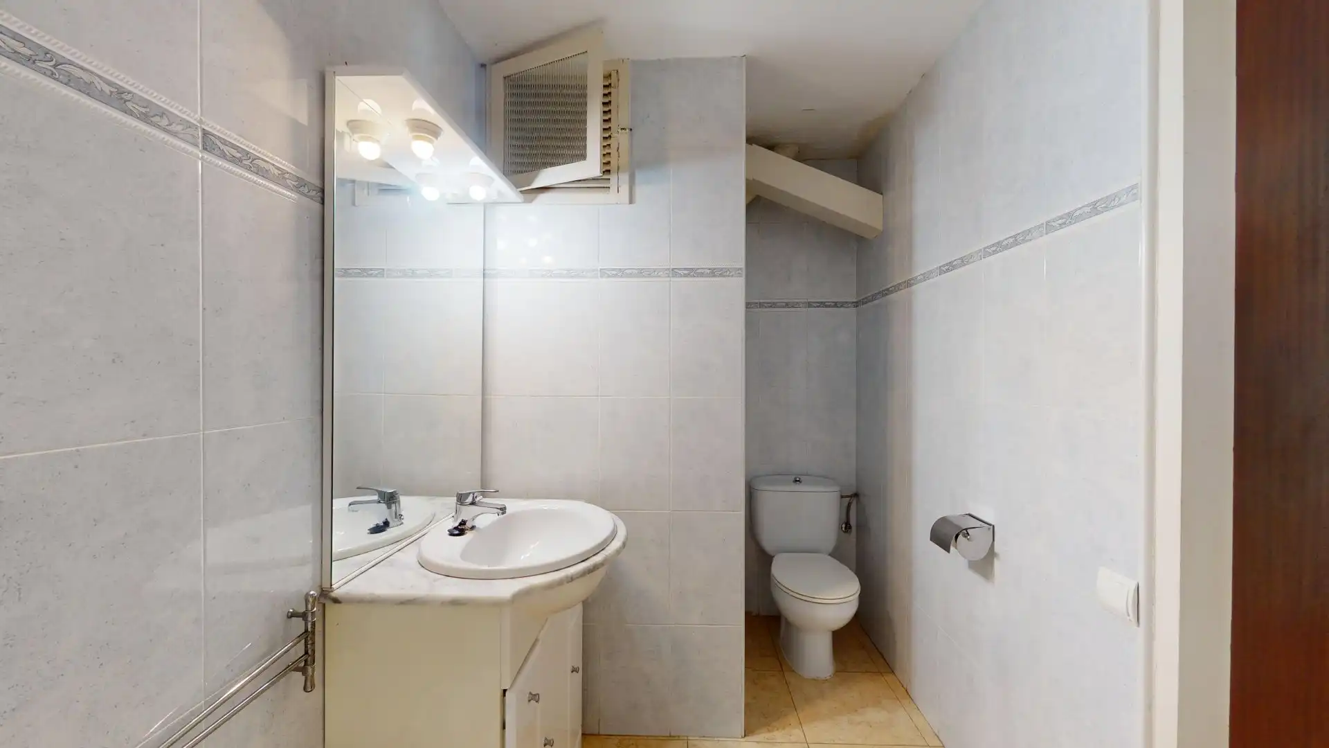 Bathroom of Flat for sale in Castell d'Aro, Platja d'Aro i s'Agaró  with Terrace