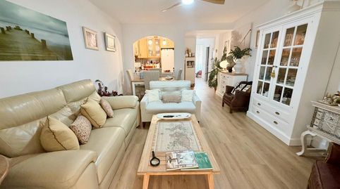 Foto 4 de Piso en venta en Los Castillejos - La Trinidad, Málaga Capital