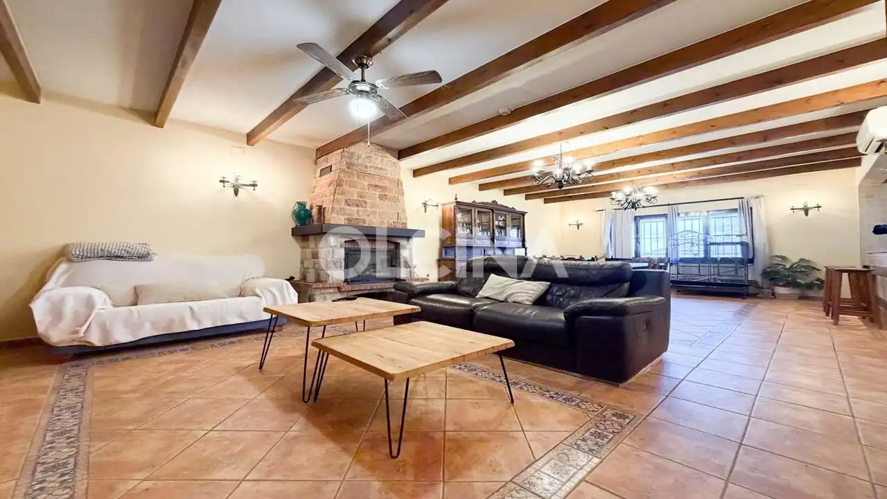 Sala de estar de Casa o chalet en venta en Campo de Mirra / El Camp de Mirra