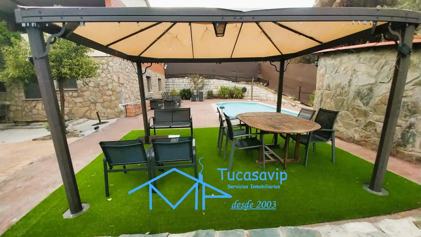 Casa con piscina in vendita a El Tiemblo, imagen 11