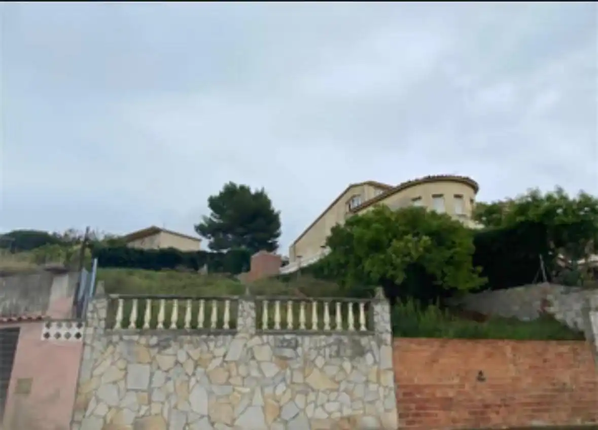 Wohnbaugrundstück zum Verkauf in Carrer los Pinos, imagen 12