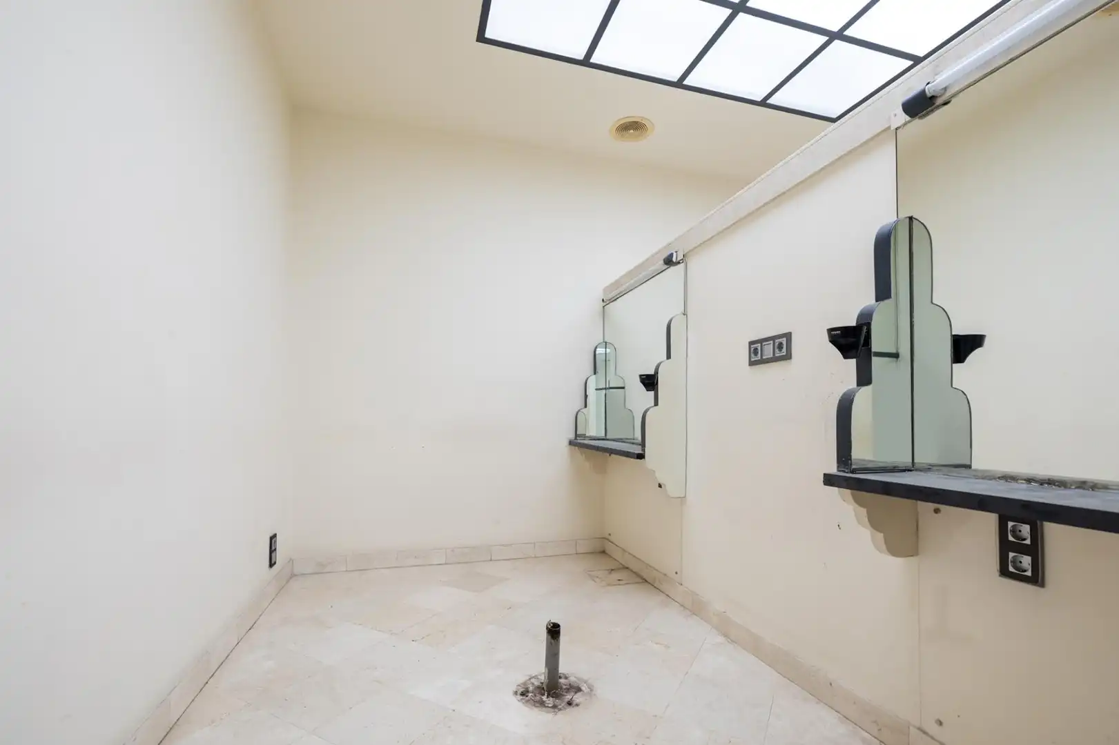 Business premises for sale in Calle Sarabia 17, imagen 19