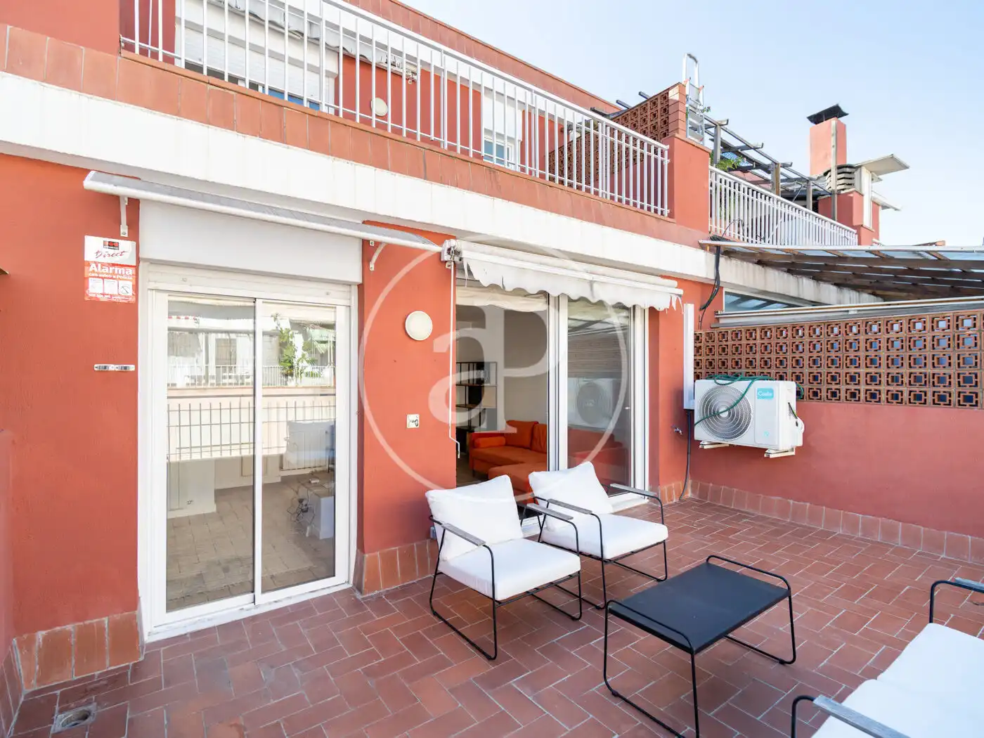 Terrasse von Dachboden zum Verkauf in L'Hospitalet de Llobregat mit Klimaanlage, Heizung und Terrasse