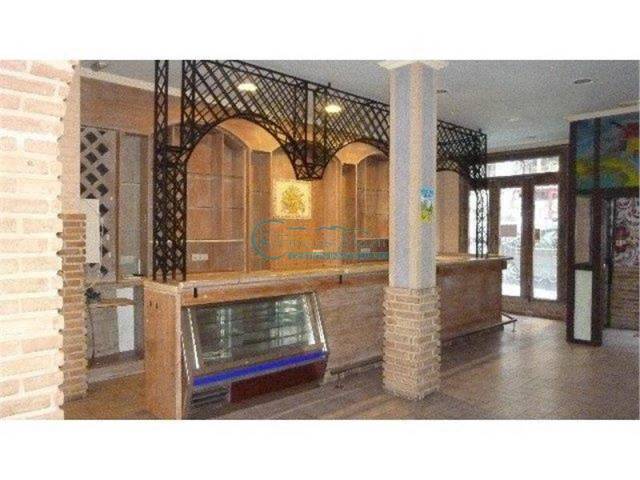 Local comercial en Alquiler en Plaza España - Corte Inglés
