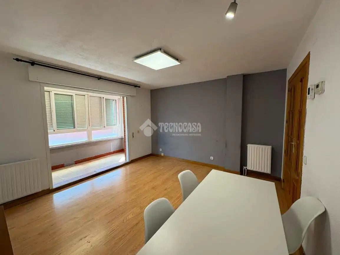 Flat for sale in Madrid  with Heating and Terrace