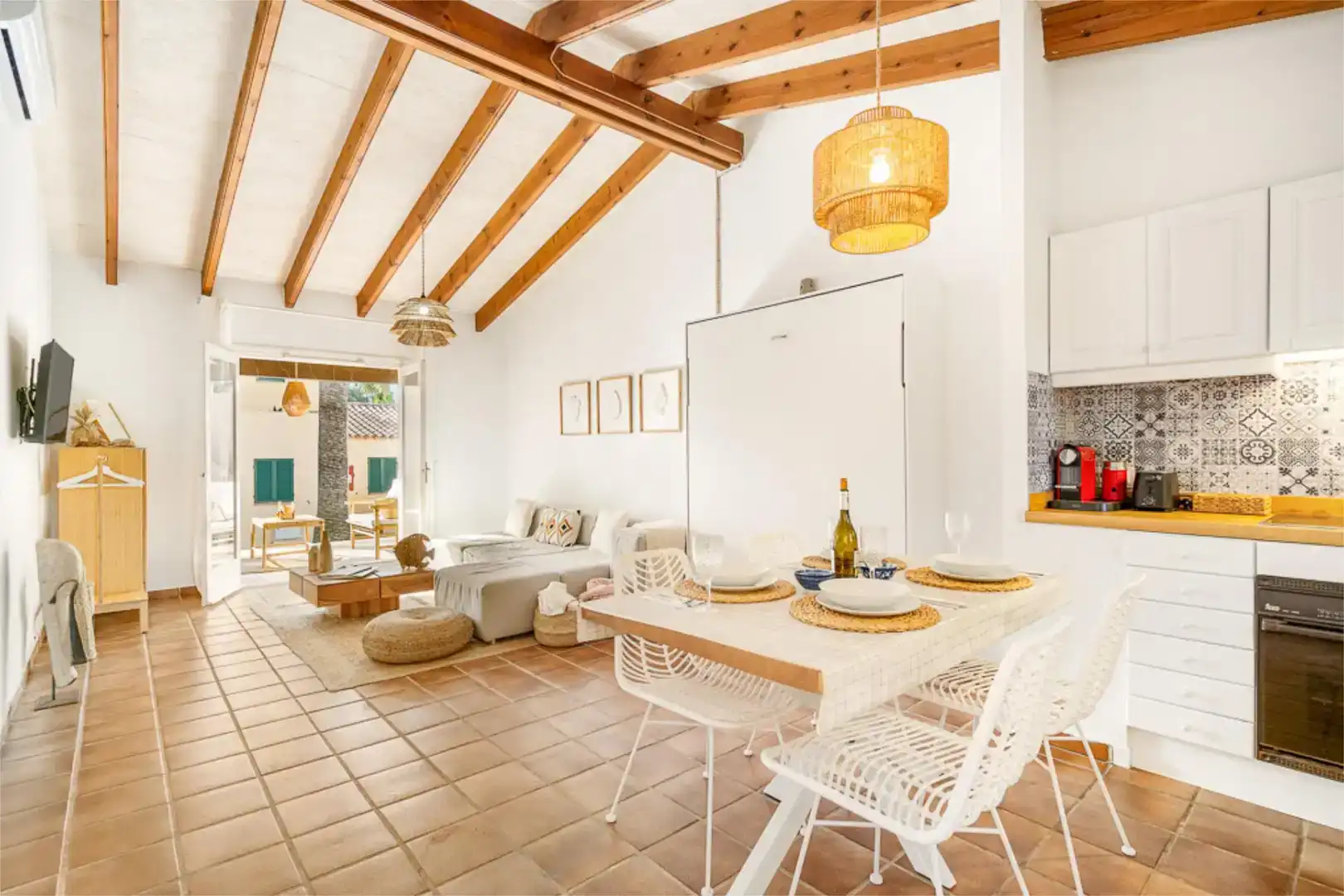 Sala de estar de Casa o chalet de alquiler en Ciutadella de Menorca con Aire acondicionado, Jardín privado y Piscina